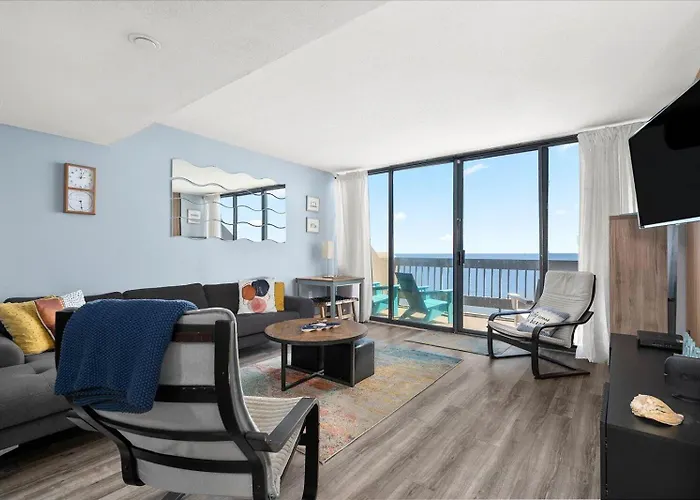2 Bed, 2 Bath Ocean Front At The Century With Indoor Pool! Holiday home