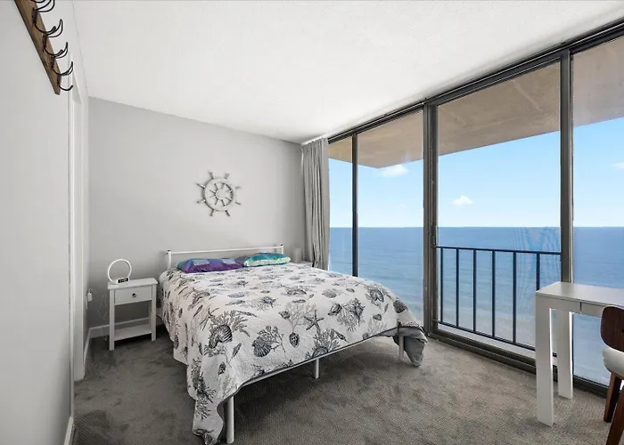 2 Bed, 2 Bath Ocean Front At The Century With Indoor Pool! Holiday home
