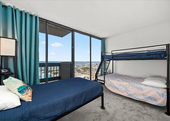 Holiday home 2 Bed, 2 Bath Ocean Front At The Century With Indoor Pool! *
