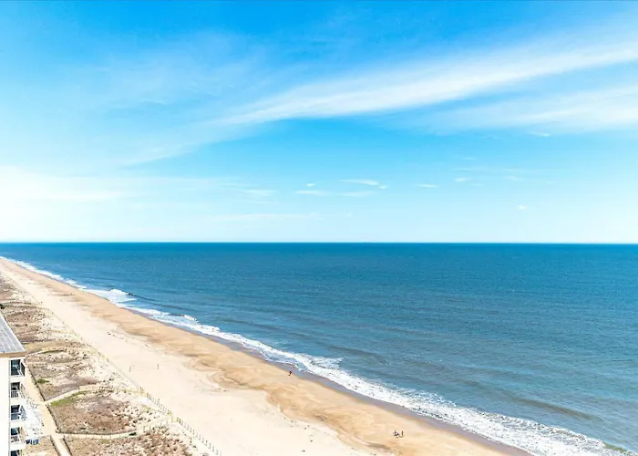 Holiday home 2 Bed, 2 Bath Ocean Front At The Century With Indoor Pool!