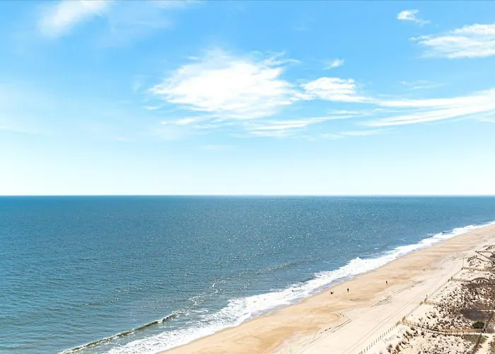 2 Bed, 2 Bath Ocean Front At The Century With Indoor Pool! * Ocean City